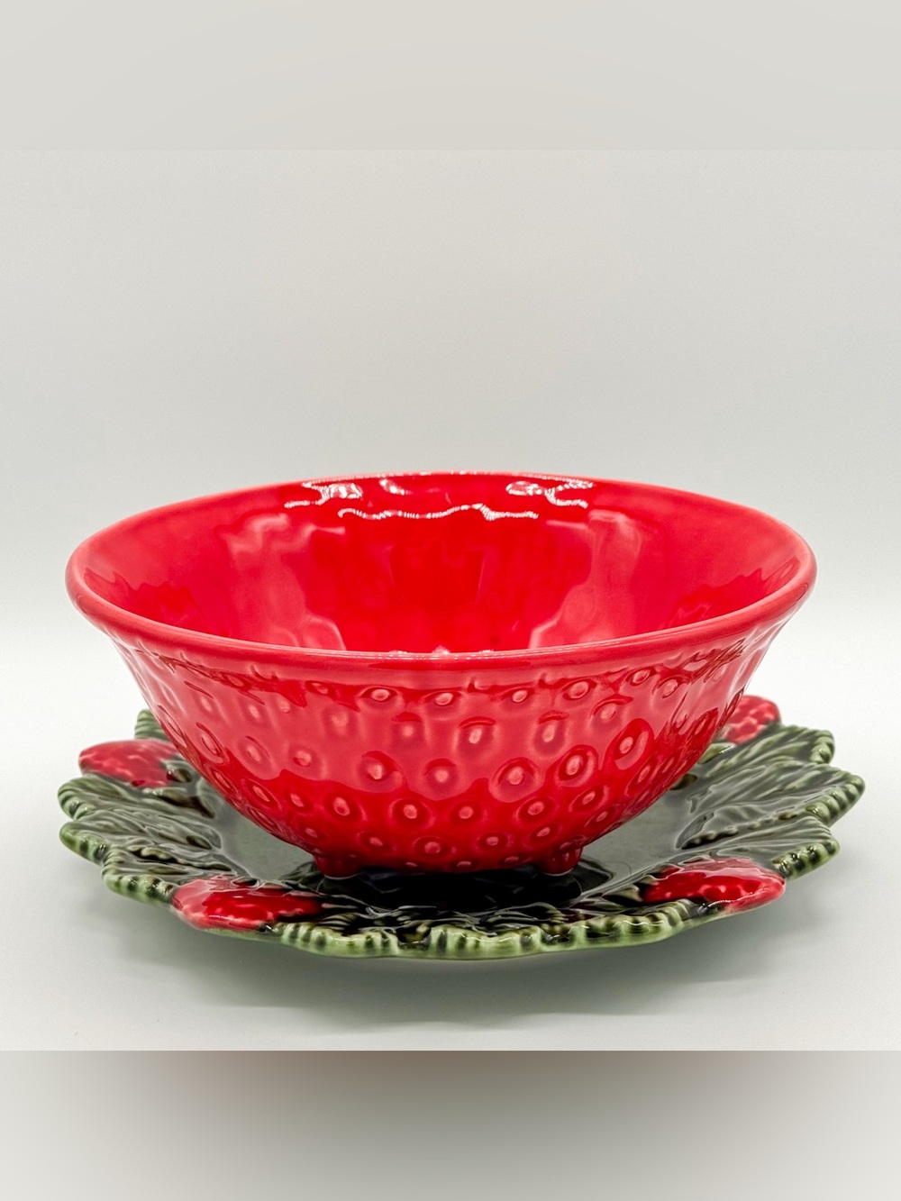 Vintage Sur La Table Portugal Ceramic Strawberry Strainer Bowl & Plate Majolica